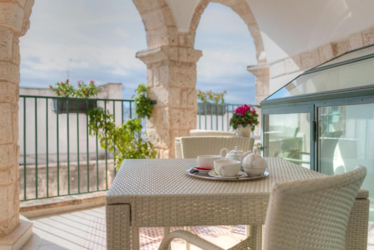 Hotel La Terra Остуни Екстериор снимка