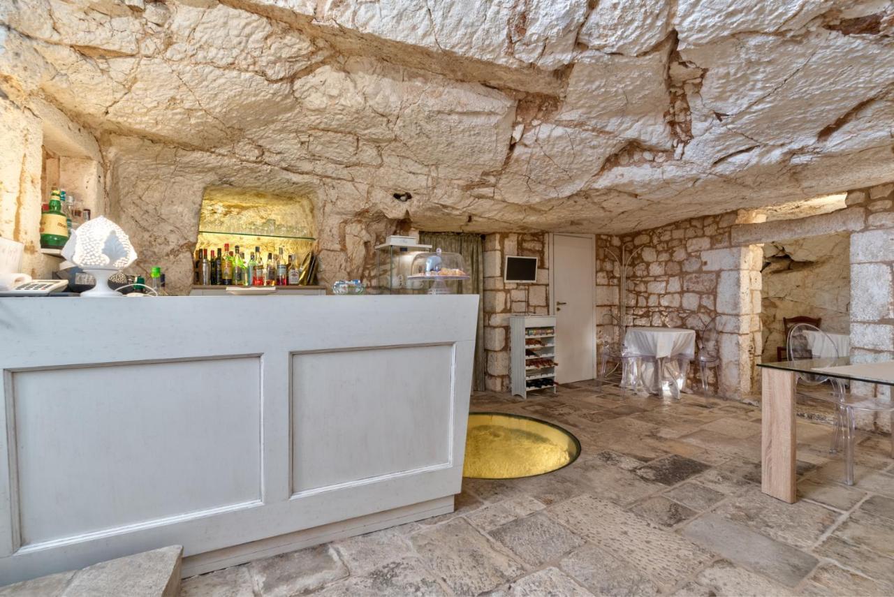 Hotel La Terra Остуни Екстериор снимка