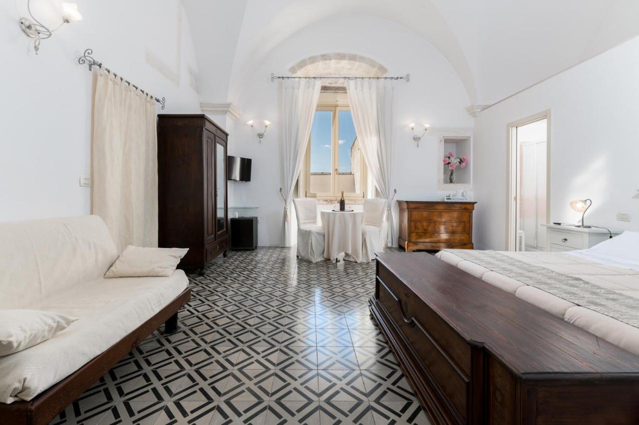 Hotel La Terra Остуни Екстериор снимка